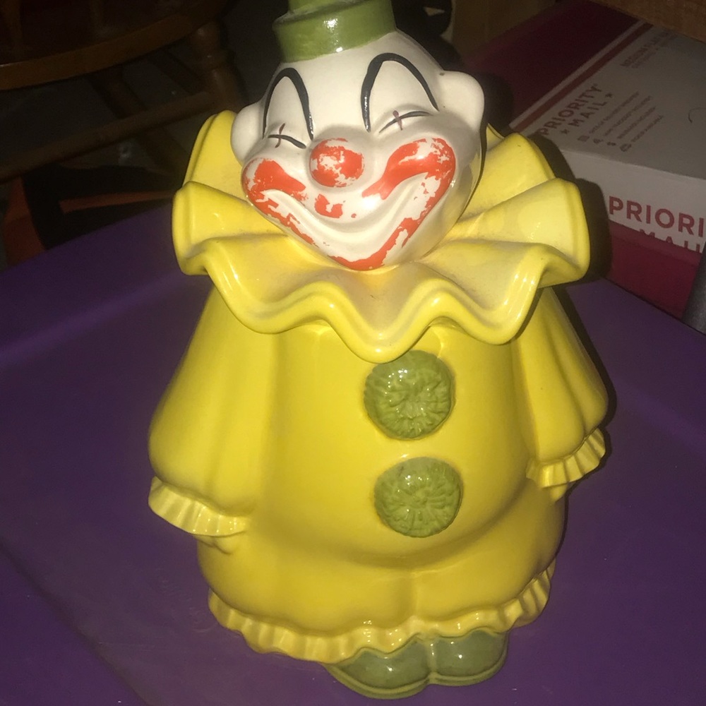 Clown cookie jar